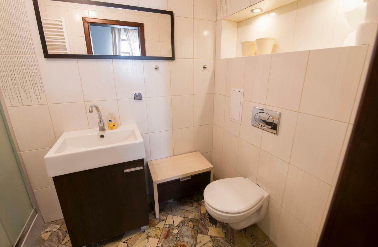 Apartamenty Na Warszawskiej Sieradz Exterior photo
